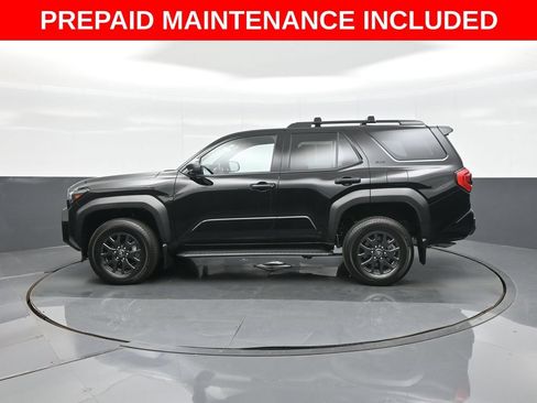 Certified 2026 Toyota 4Runner SR5 AWD/4WD image 4