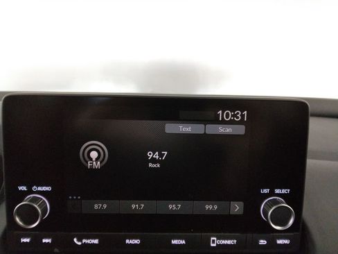 Used 2025 Honda HR-V Sport image 23