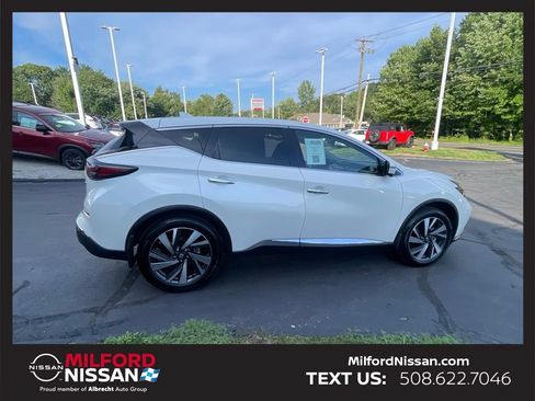 Used 2024 Nissan Murano SL AWD/4WD image 6