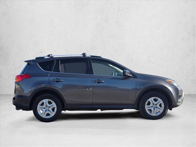 Used 2014 Toyota RAV4 LE AWD/4WD image 4