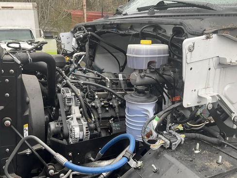 Used 2023 Ford F750 2WD Crew Cab Super Duty image 13