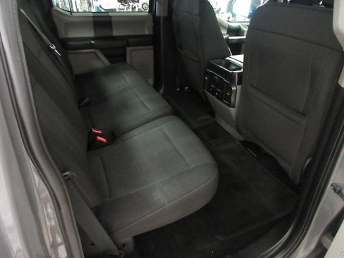 Used 2018 Ford F150 XL w/ Equipment Group 101A Mid AWD/4WD image 18