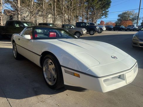 Used 1989 Chevrolet Corvette Coupe image 7