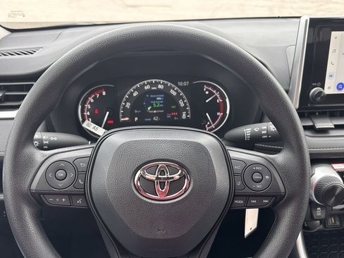 New 2025 Toyota RAV4 LE image 21