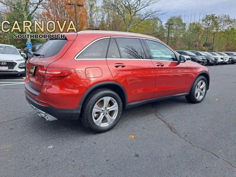 Used 2017 Mercedes-Benz GLC 300 4MATIC image 6