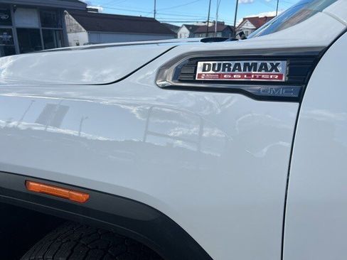 Used 2022 GMC Sierra 2500 AT4 w/ Gooseneck/5TH Wheel Package image 5