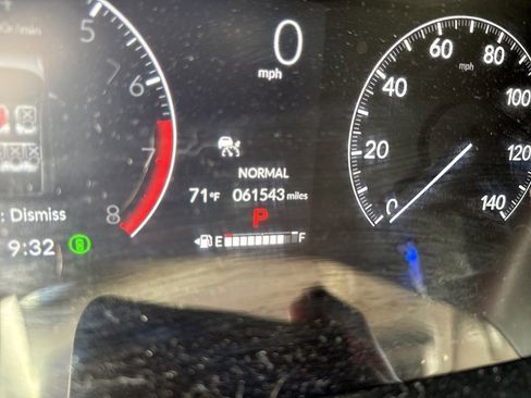 Used 2023 Honda CR-V EX-L image 13