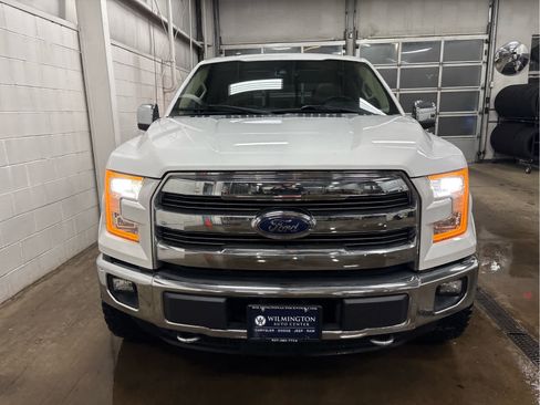 Used 2016 Ford F150 Lariat w/ Equipment Group 502A Luxury image 4