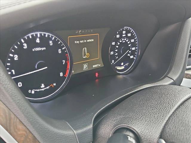 Used 2015 Hyundai Genesis 5.0 RWD image 11