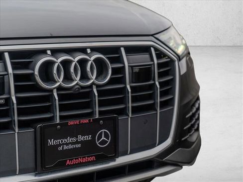 Used 2022 Audi Q7 Premium Plus image 7