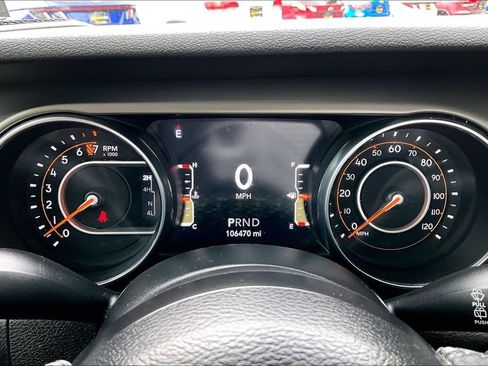 Used 2018 Jeep Wrangler Unlimited Sport S AWD/4WD image 13
