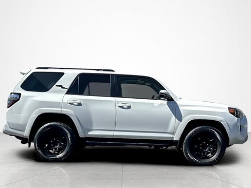 Certified 2023 Toyota 4Runner TRD Off-Road Premium w/ Off Road Premium Plus Package AWD/4WD image 6