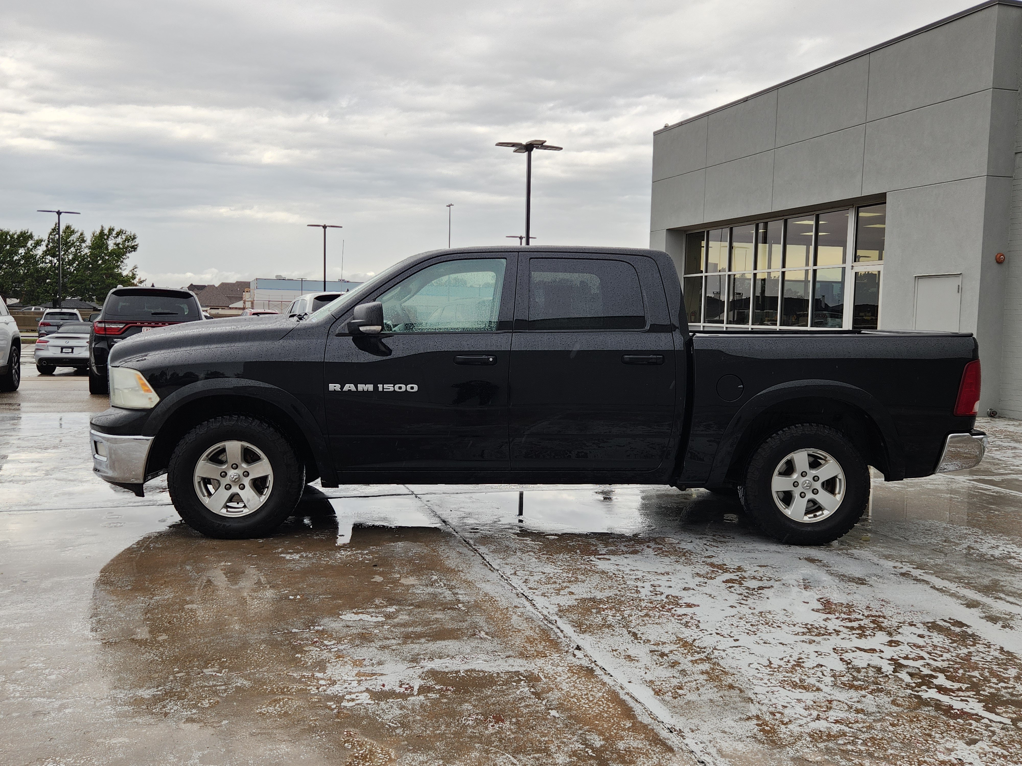 Used 2012 RAM 1500 Outdoorsman RWD image 4