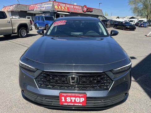 Used 2024 Honda Accord EX-L image 2