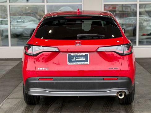 Used 2025 Honda HR-V Sport image 10