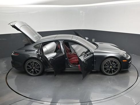 Used 2023 Porsche Panamera Platinum Edition RWD image 18