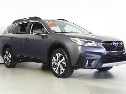 Used 2022 Subaru Outback Limited XT AWD/4WD image 4