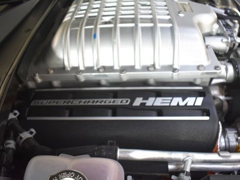 Used 2021 Dodge Charger SRT Hellcat w/ Harman/Kardon Audio Group image 31