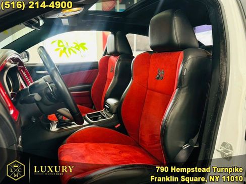 Used 2022 Dodge Charger Scat Pack image 1