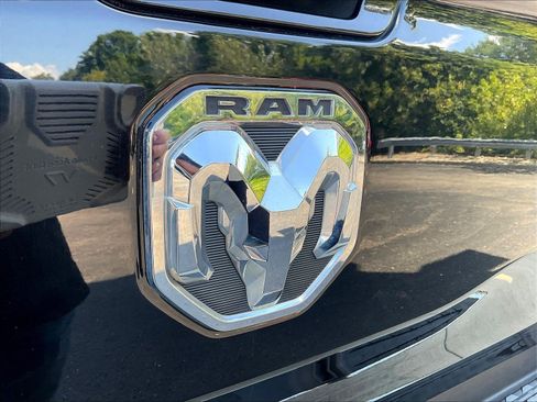 Used 2021 RAM 1500 Big Horn AWD/4WD image 23