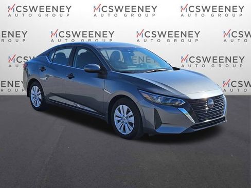 Used 2025 Nissan Sentra S FWD image 7