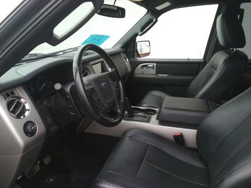 Used 2017 Ford Expedition EL XLT w/ Equipment Group 202A AWD/4WD image 14