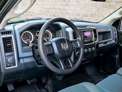 Used 2016 RAM 1500 Express AWD/4WD image 14