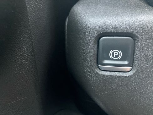 Used 2025 GMC Sierra 1500 Elevation AWD/4WD image 14
