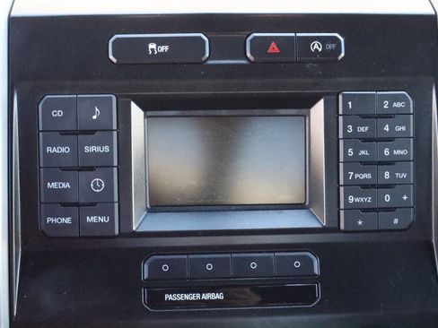 Used 2015 Ford F150 XLT w/ Equipment Group 301A Mid image 18