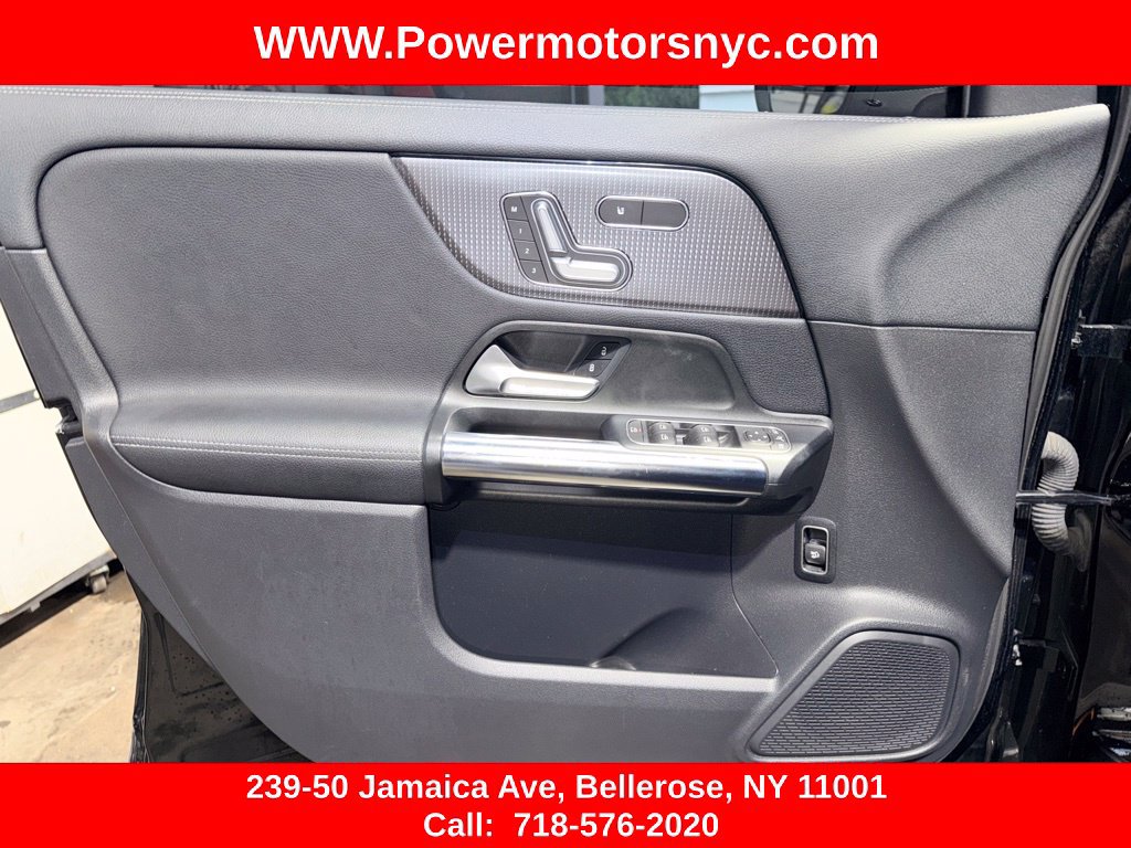 Used 2021 Mercedes-Benz GLA 250 4MATIC w/ Premium Package image 34