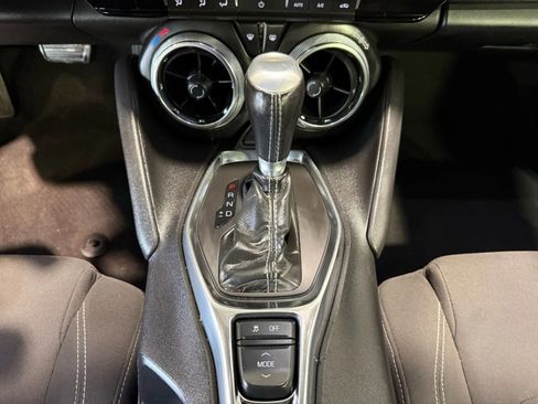 Used 2020 Chevrolet Camaro LT image 20