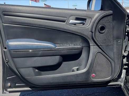 Used 2016 Chrysler 300 S RWD image 25