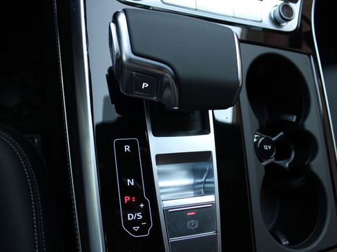 New 2025 Audi Q7 3.0T Premium Plus AWD/4WD image 34