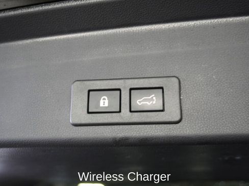 Used 2024 Subaru Ascent Limited image 7