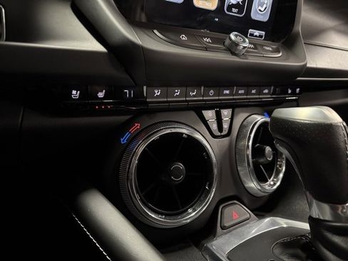 Used 2017 Chevrolet Camaro LT image 23