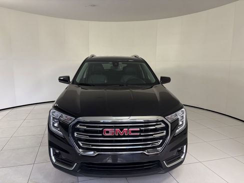 Used 2023 GMC Terrain SLT image 8