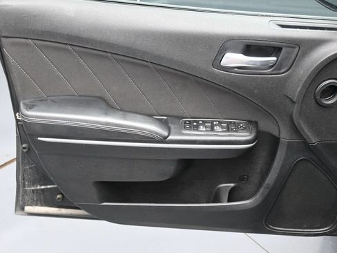 Used 2022 Dodge Charger R/T RWD image 10