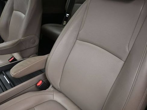 Used 2019 Honda Odyssey EX-L image 18
