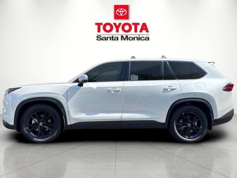 New 2026 Toyota Grand Highlander AWD Hybrid image 8