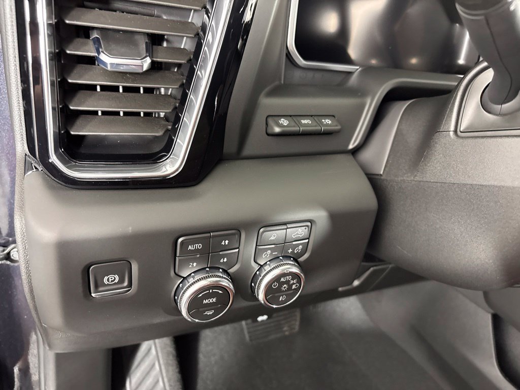 Certified 2026 GMC Sierra 2500 Denali Ultimate AWD/4WD image 34