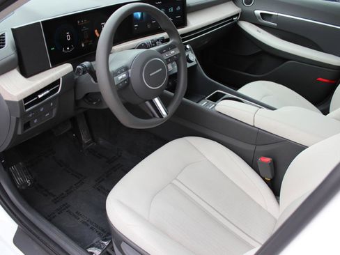 Used 2026 Hyundai Sonata Blue FWD image 14