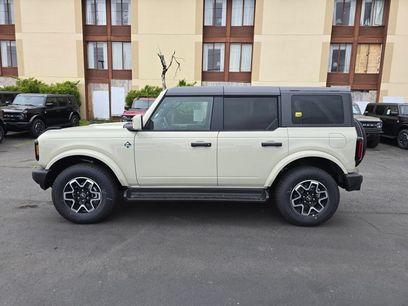 New 2026 Ford Bronco Outer Banks