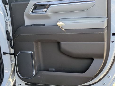 Certified 2023 Chevrolet Silverado 1500 LTZ image 25