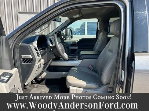 Used 2015 Ford F150 Lariat w/ Equipment Group 502A Luxury image 9