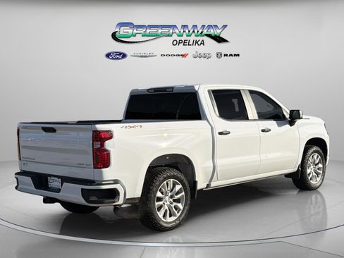 Used 2024 Chevrolet Silverado 1500 Custom image 7