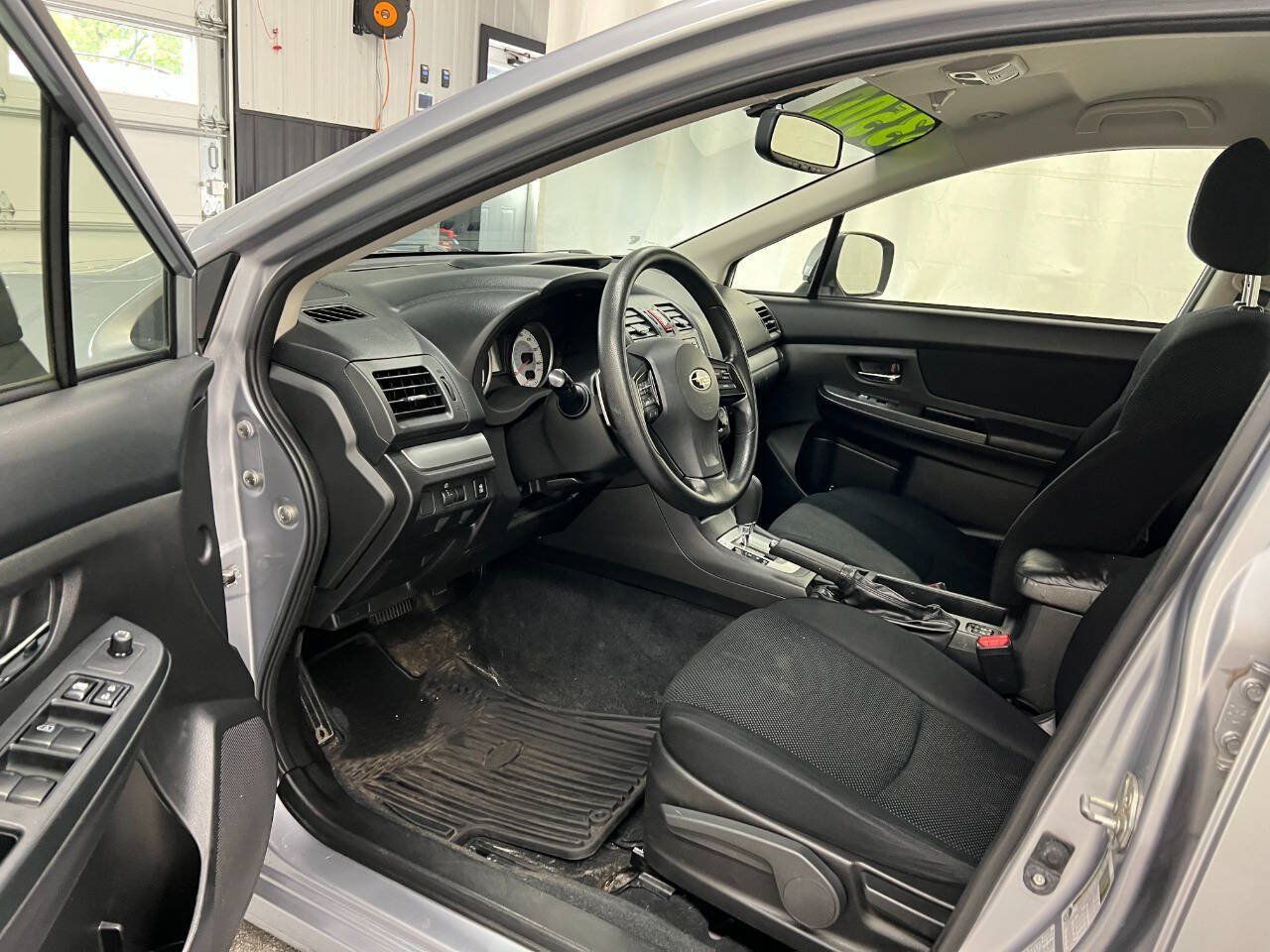 Used 2012 Subaru Impreza 2.0i Premium w/ All-Weather Pkg AWD/4WD image 7