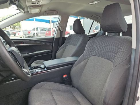 Used 2025 Toyota Camry LE FWD image 16
