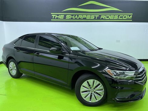 Used 2019 Volkswagen Jetta S FWD image 1