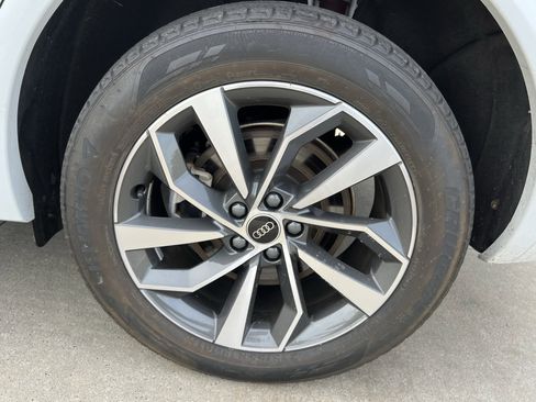 Used 2023 Audi Q5 2.0T Premium Plus w/ Premium Plus Package image 13