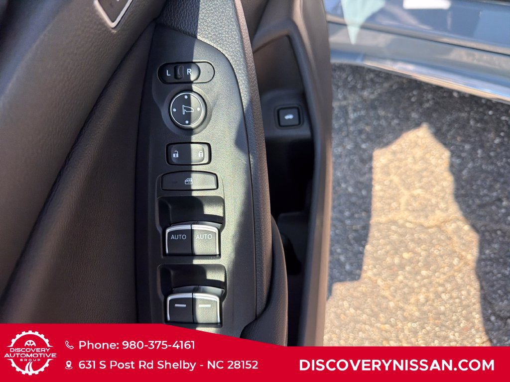 Used 2021 Honda Accord Touring image 12